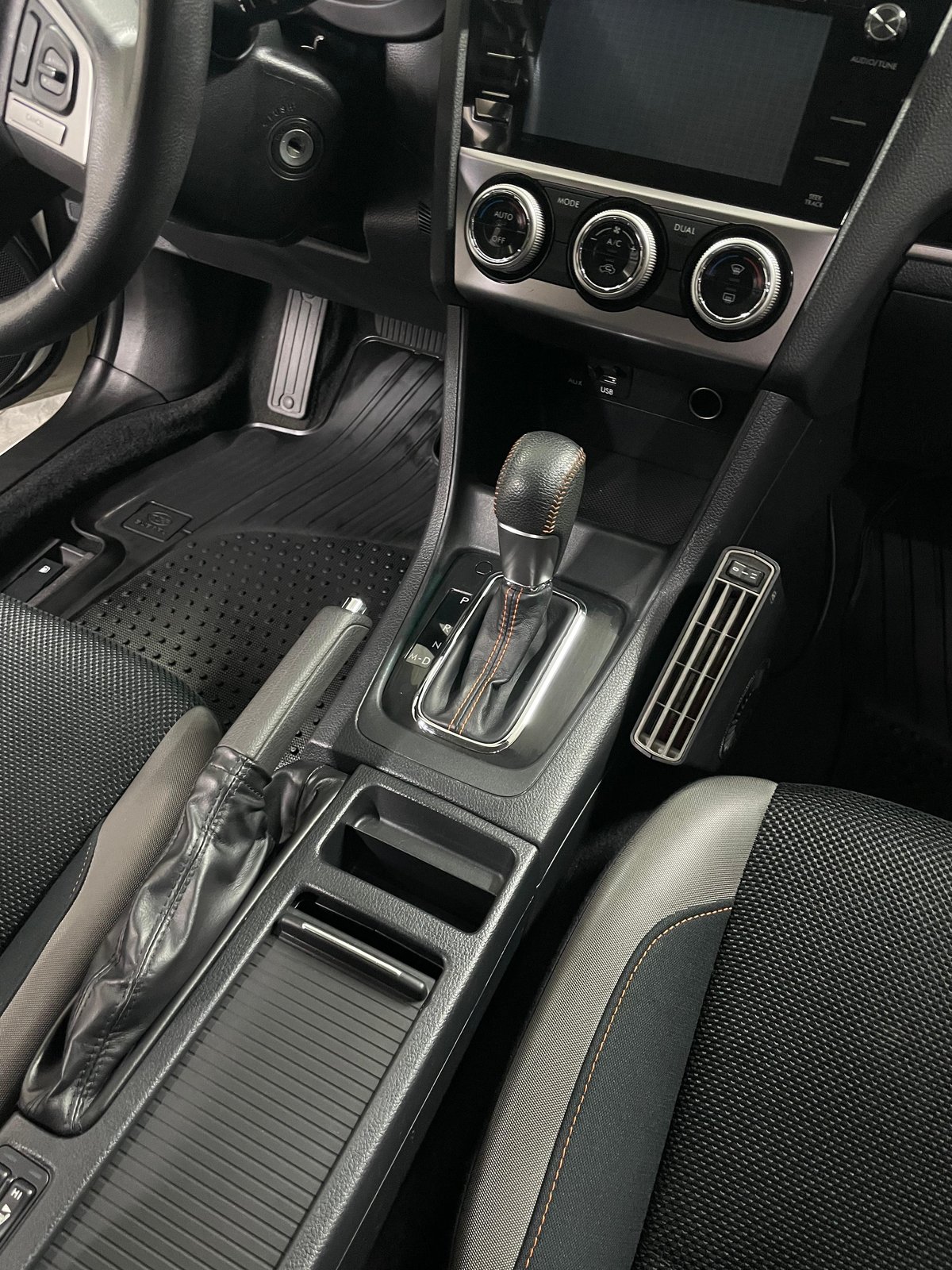 Subaru sisäpuhdistus
