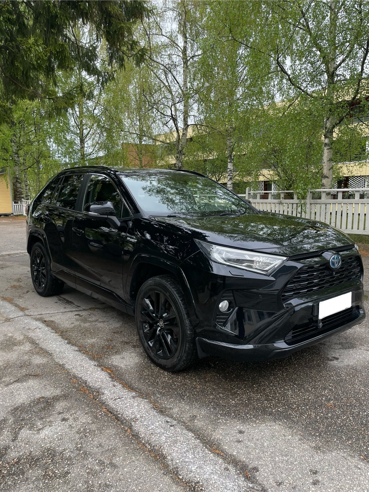 Toyota RAV4 valmis ulkokuva